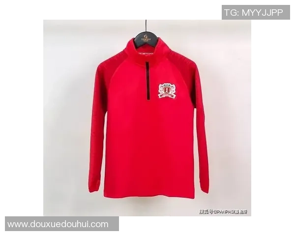 冬季保暖衣与足球运动的完美结合助你提升场上表现与舒适度